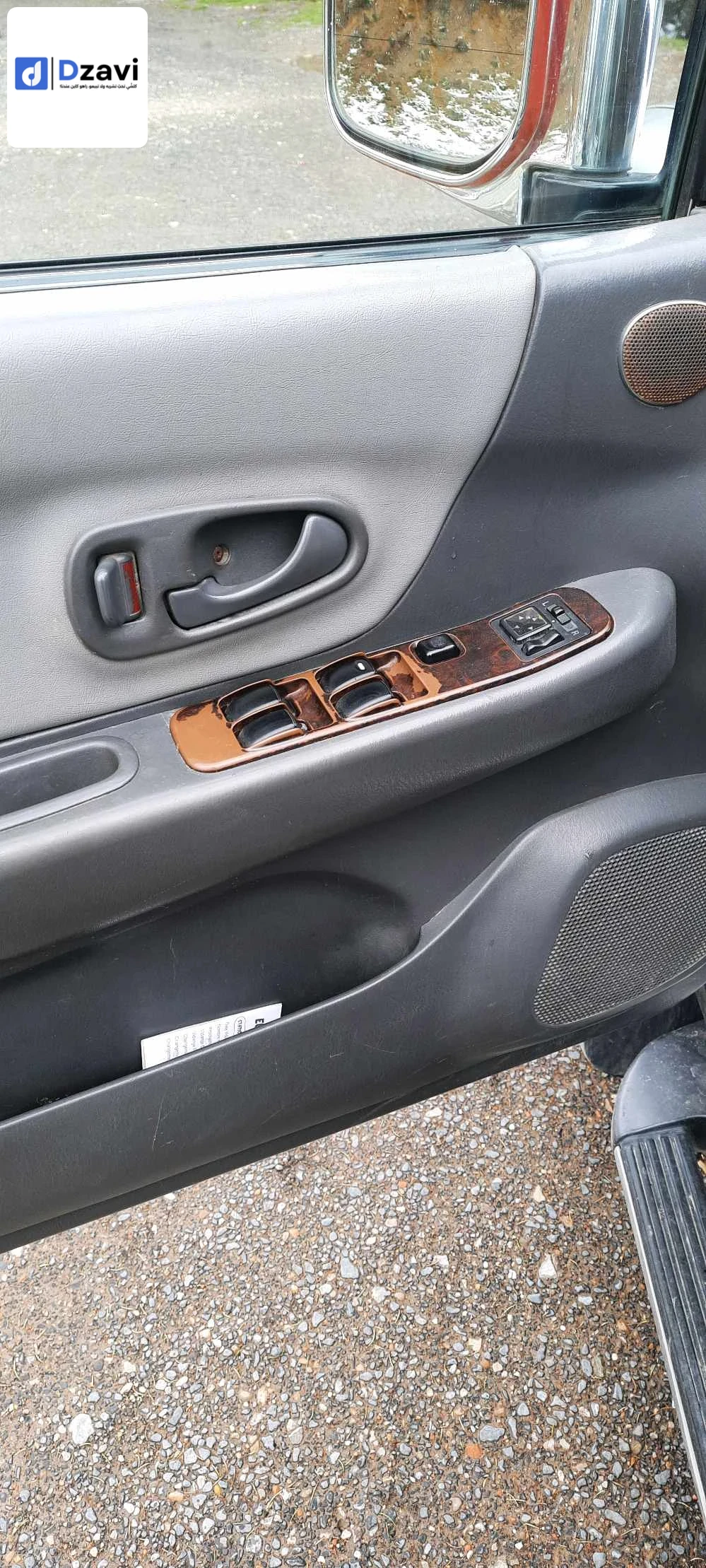 Voitures Mitsubishi à 15 TIZI OUZOU