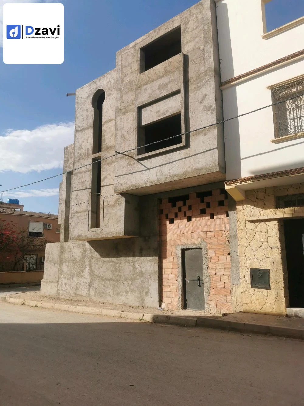 Maisons Traditionnelles À vendre à 31 ORAN superficie 170 m2