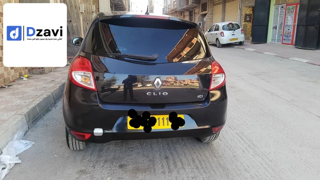 Voitures Renault à 9 BLIDA