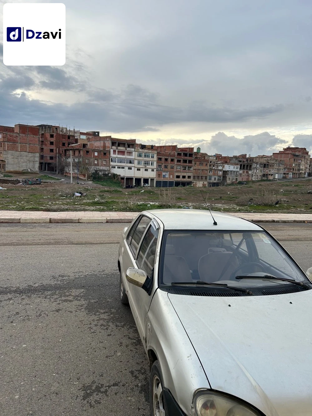 Hyundai À vendre à 10 BOUIRA