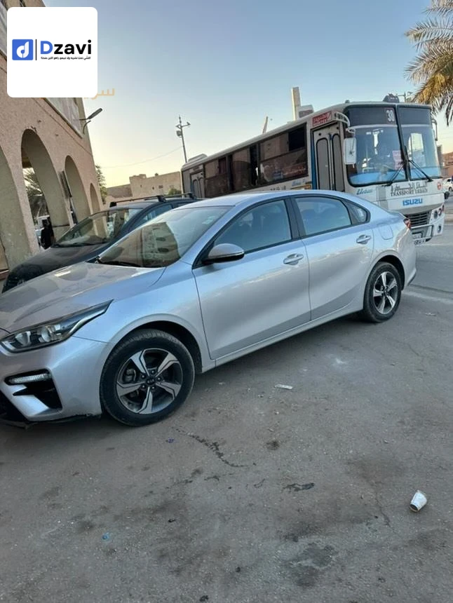 Voitures Kia à 47 GHARDAIA