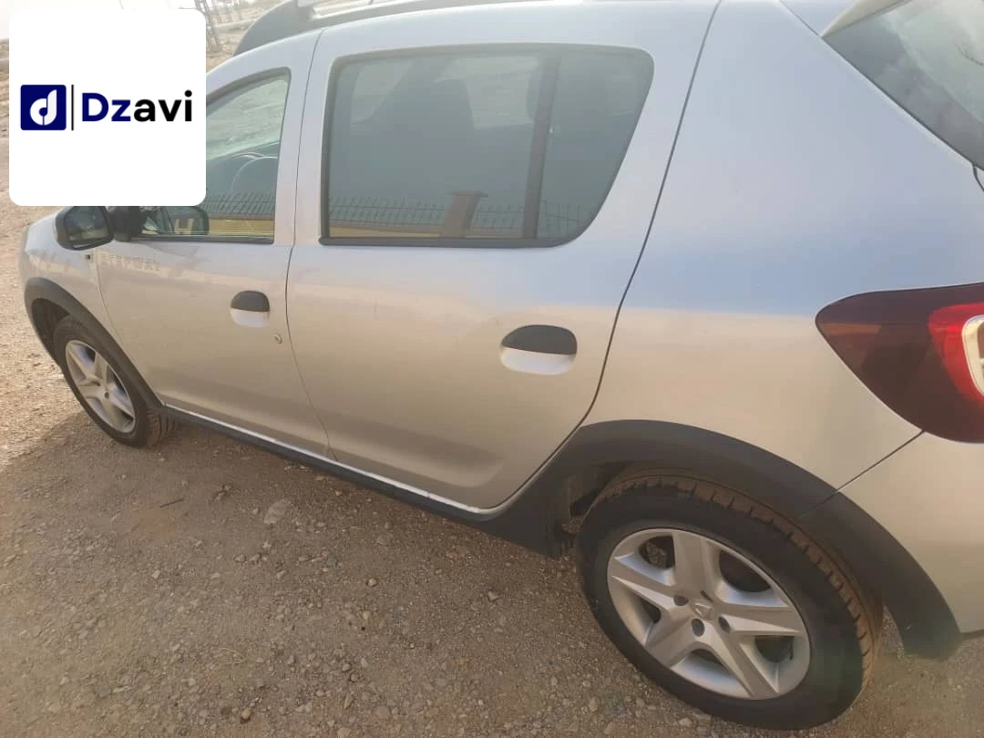 Dacia À vendre à 32 EL BAYADH