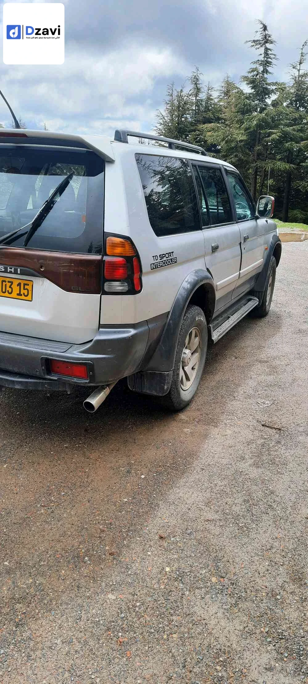 Voitures Mitsubishi à 15 TIZI OUZOU