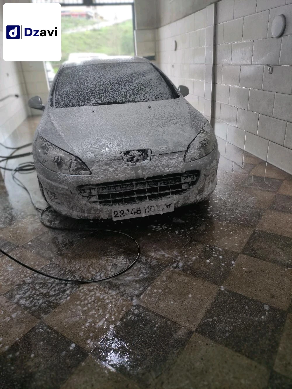 Peugeot À vendre à 15 TIZI OUZOU