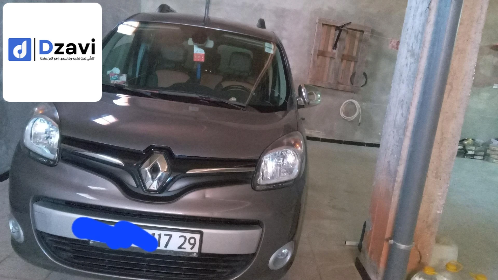 Voitures Renault à 29 MASCARA
