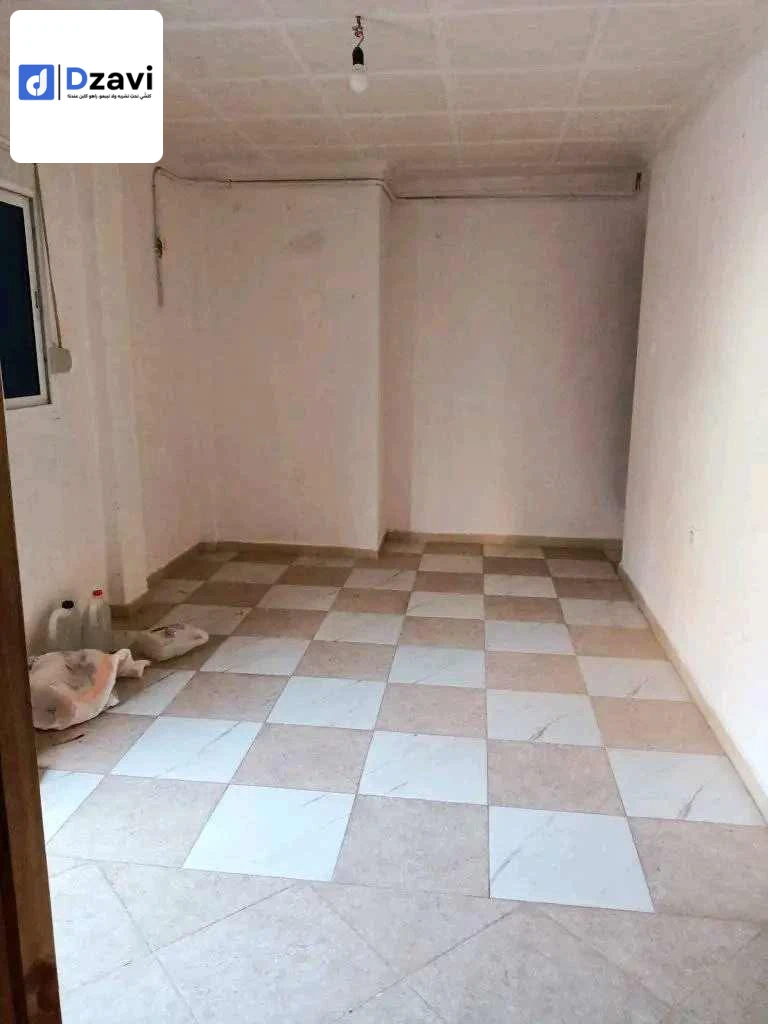 Maisons Traditionnelles À vendre à 23 ANNABA superficie 135 m2