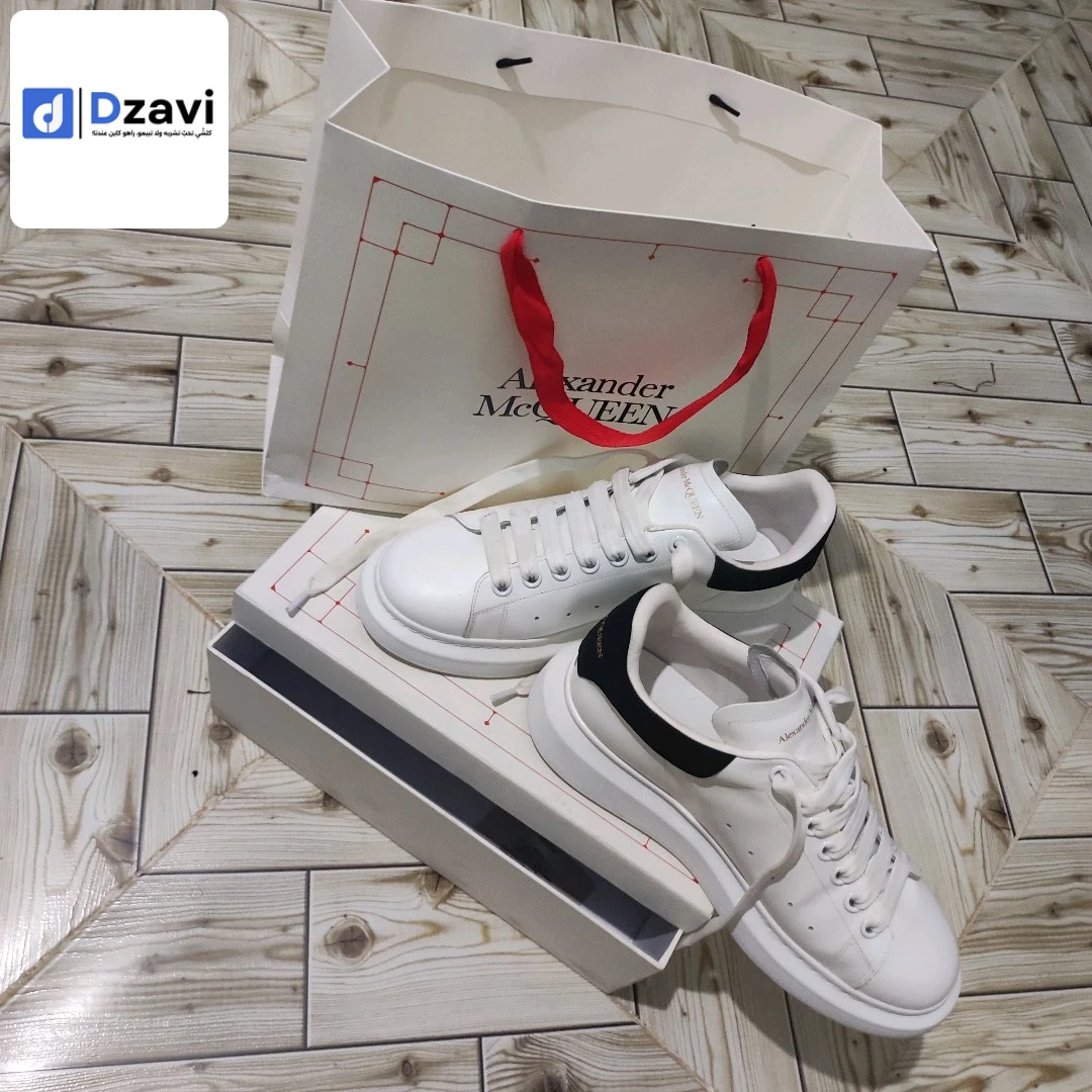 Chaussure à vendre à 42 TIPAZA
