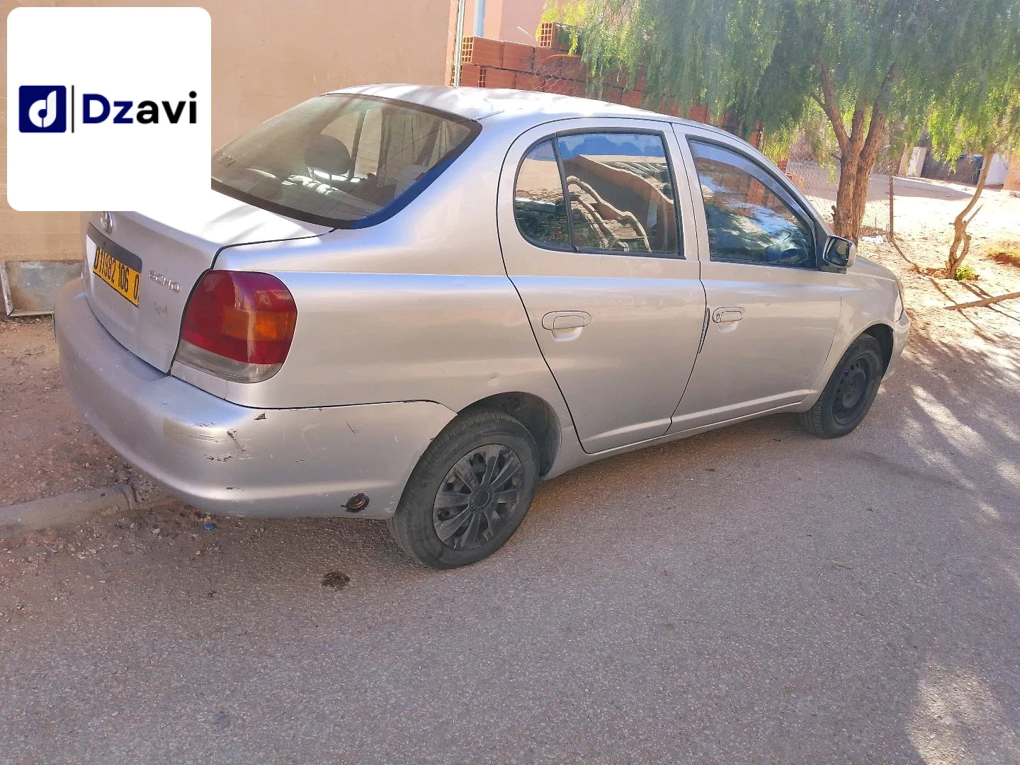 Toyota Échange à 3 LAGHOUAT