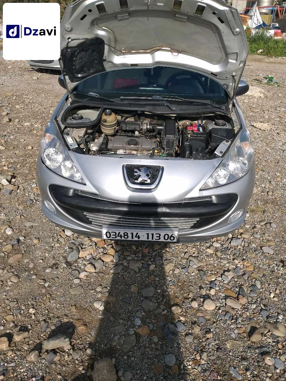 Peugeot À vendre à 6 BEJAIA