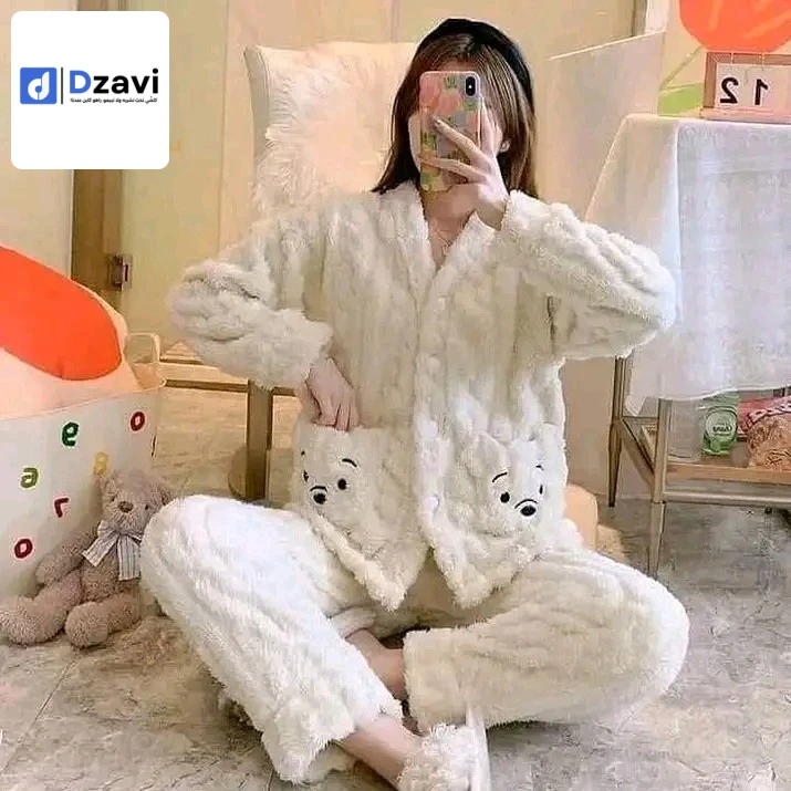 Vêtements de détente et vêtements de nuit à vendre à 16 ALGER
