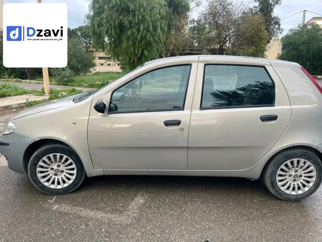 Voitures Fiat à 9 BLIDA