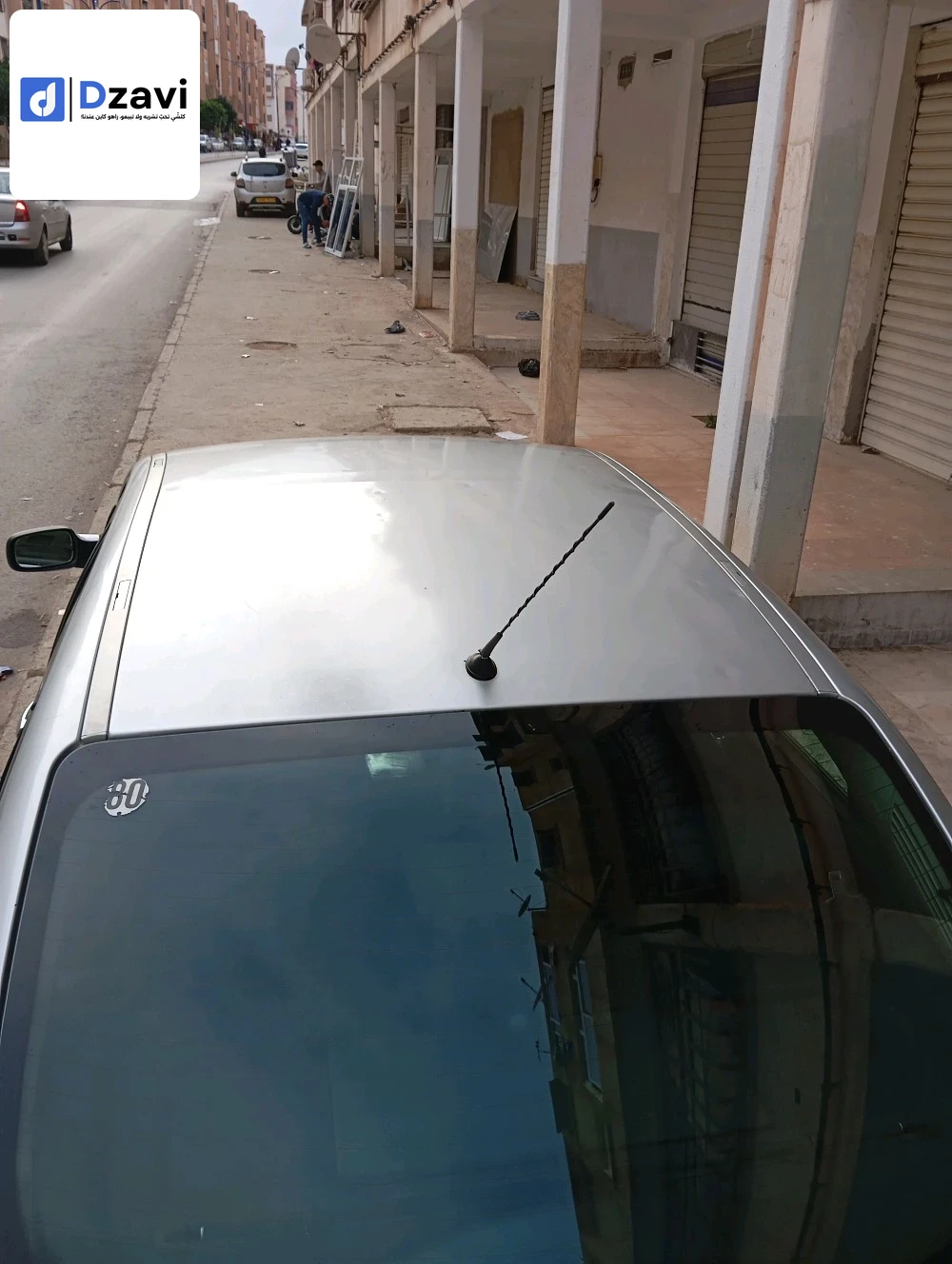 Voitures Renault à 24 GUELMA