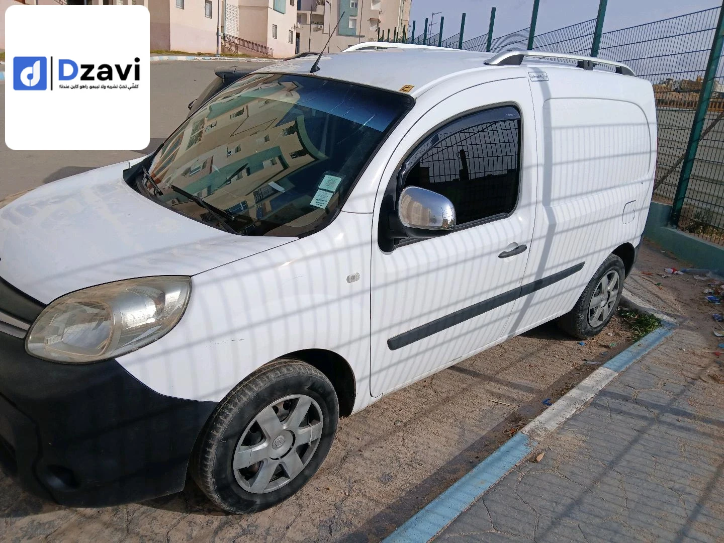 Voitures Renault à 20 SAIDA
