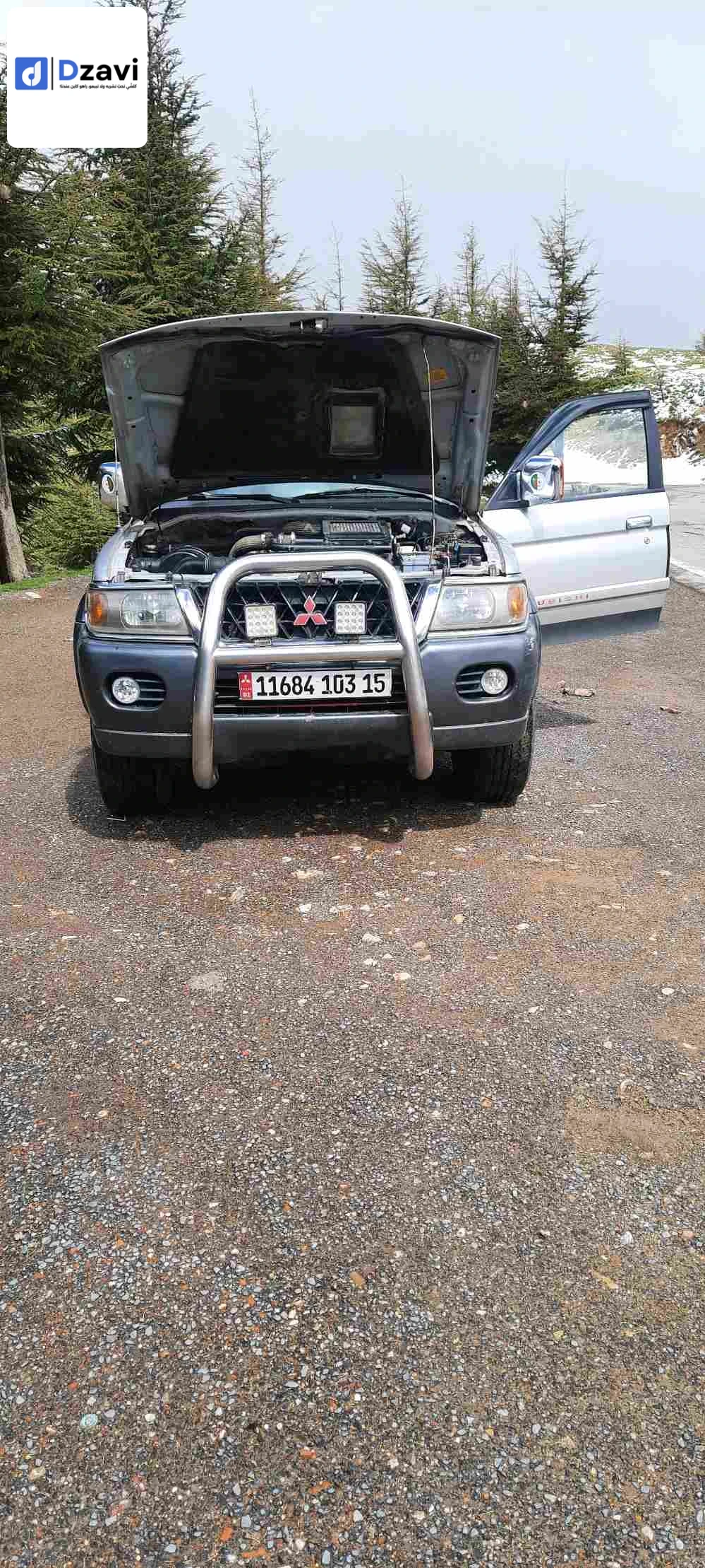 Voitures Mitsubishi à 15 TIZI OUZOU
