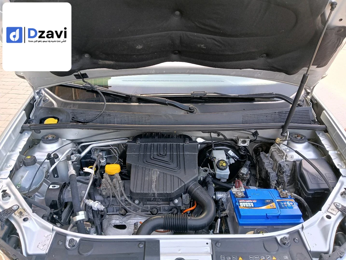Voitures Renault à 27 MOSTAGANEM