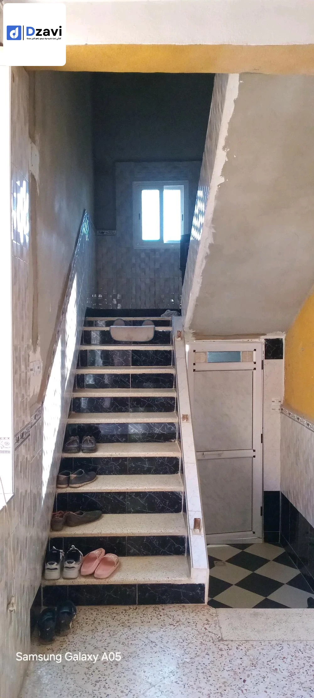 Maisons Traditionnelles À vendre à 2 CHLEF superficie 5 m2
