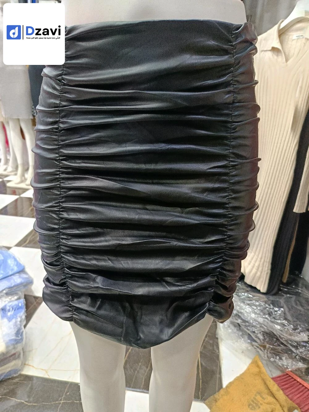 Vêtements de détente et vêtements de nuit à vendre à 16 ALGER