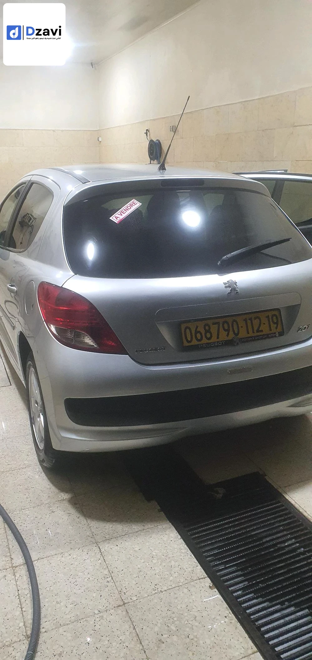 Voitures Peugeot à 19 SETIF