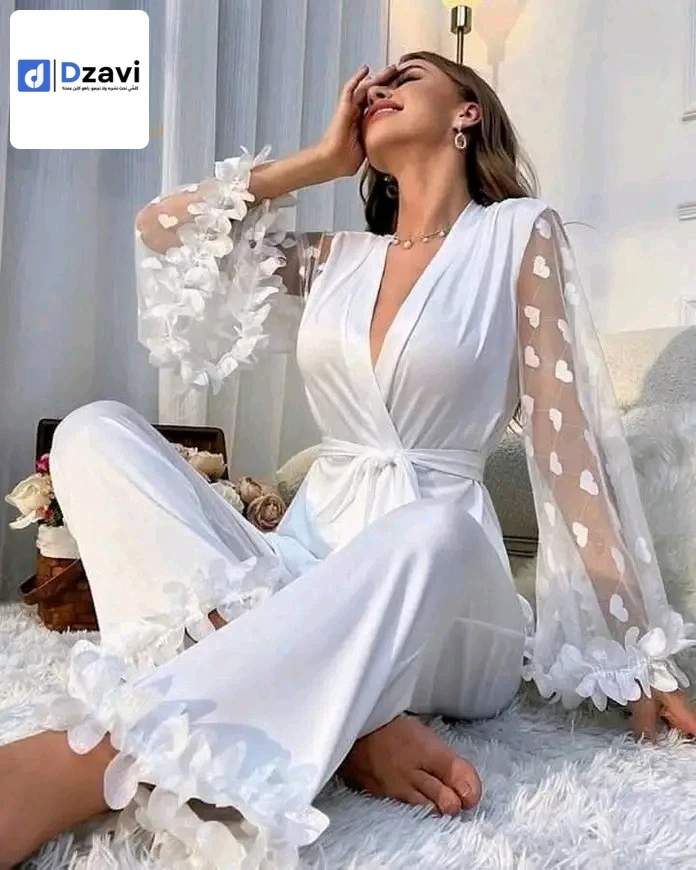 Vêtements de détente et vêtements de nuit à vendre à 25 CONSTANTINE