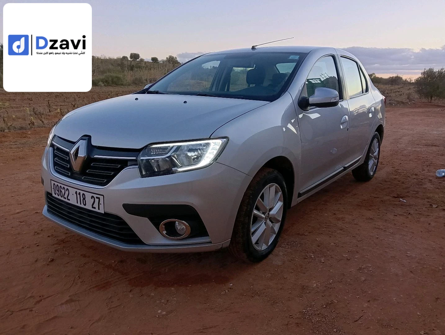 Voitures Renault à 27 MOSTAGANEM