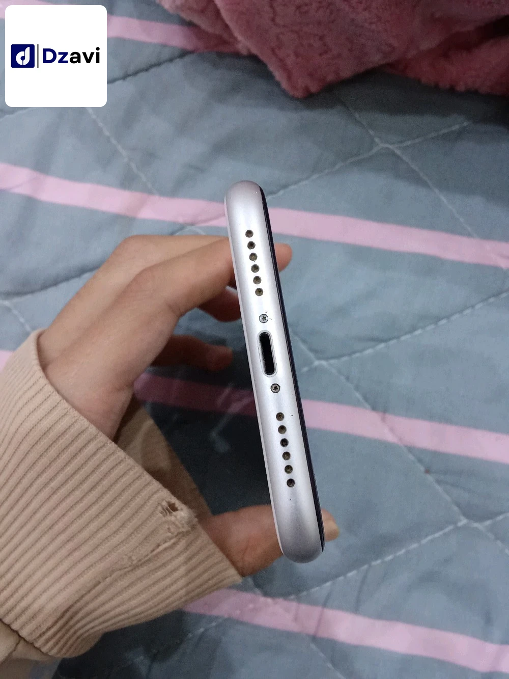 IPhone à vendre à 16 ALGER