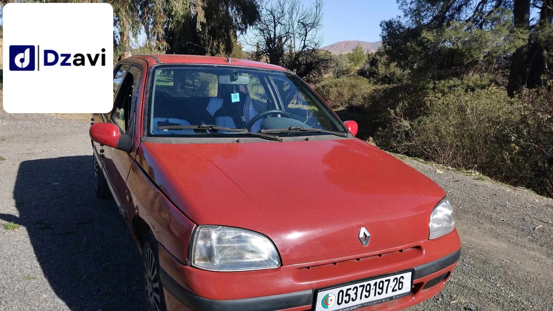 Renault À vendre à 26 MEDEA