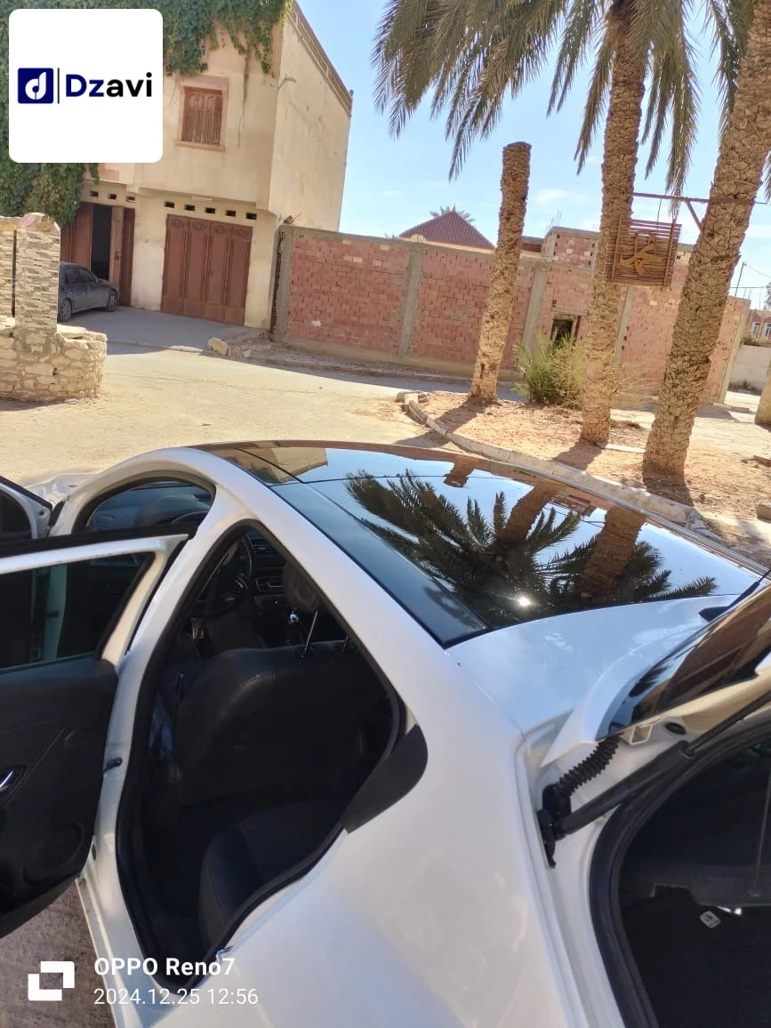 Renault À vendre à 5 BATNA