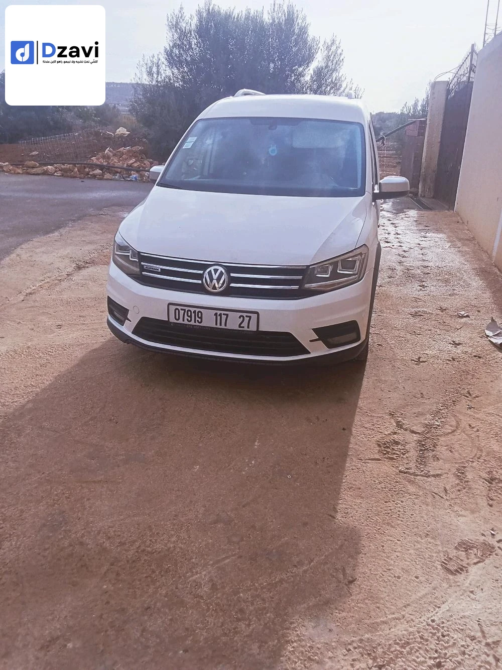 Voitures Volkswagen à 27 MOSTAGANEM