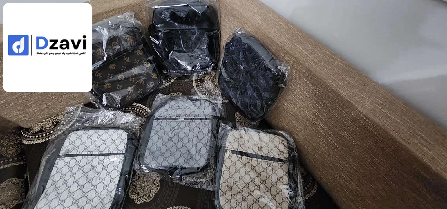 Portefeuilles et sacs à vendre à 16 ALGER