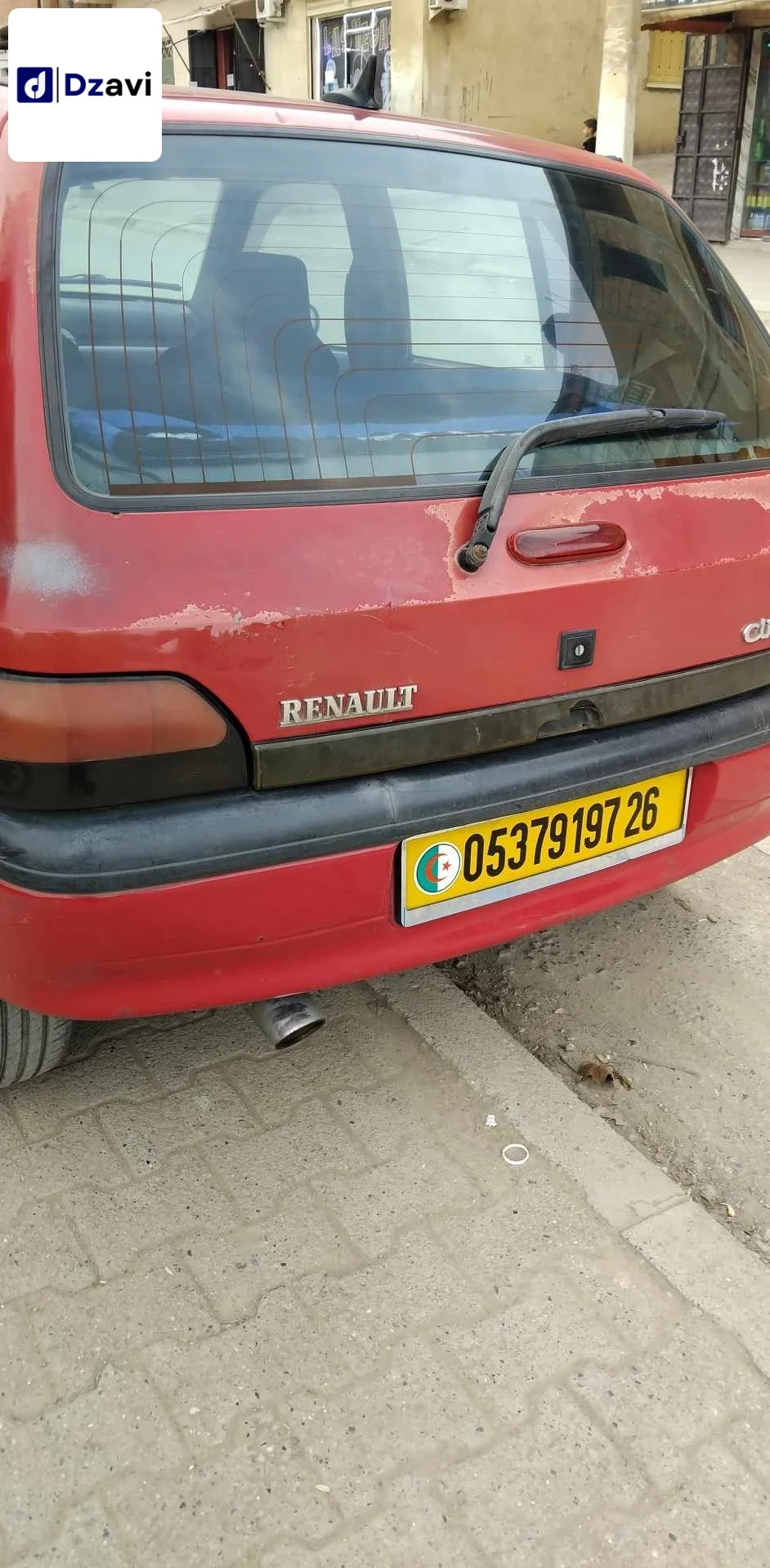Renault À vendre à 26 MEDEA