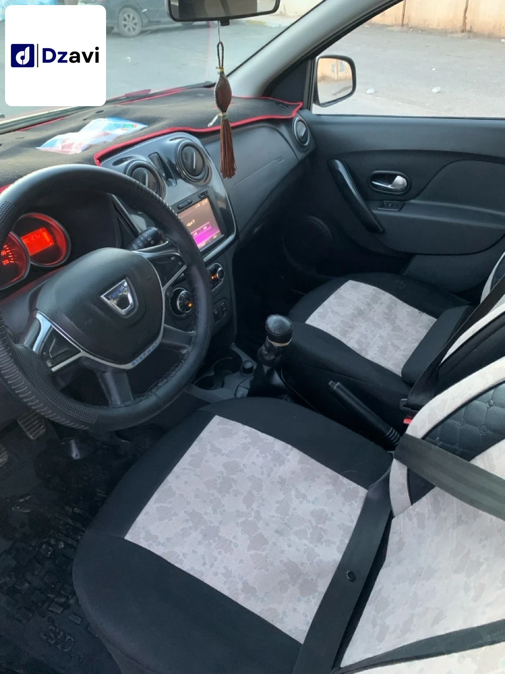 Dacia À vendre à 19 SETIF