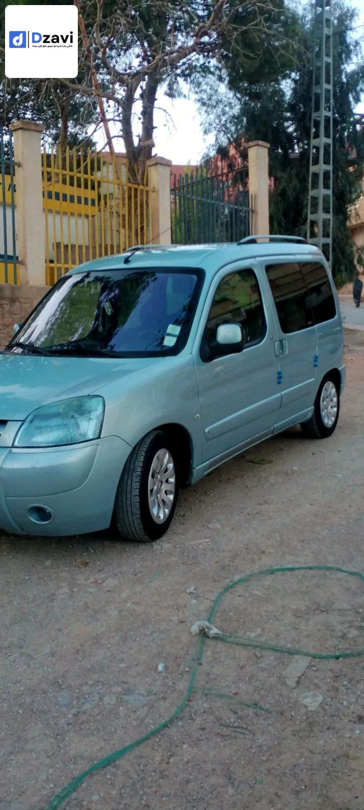 Voitures Citroen à 26 MEDEA