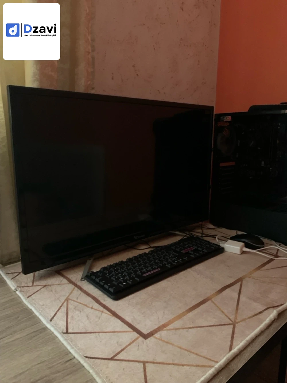 تلفاز كوندور جديد تقريبا حجم 32 بوس دقة hd