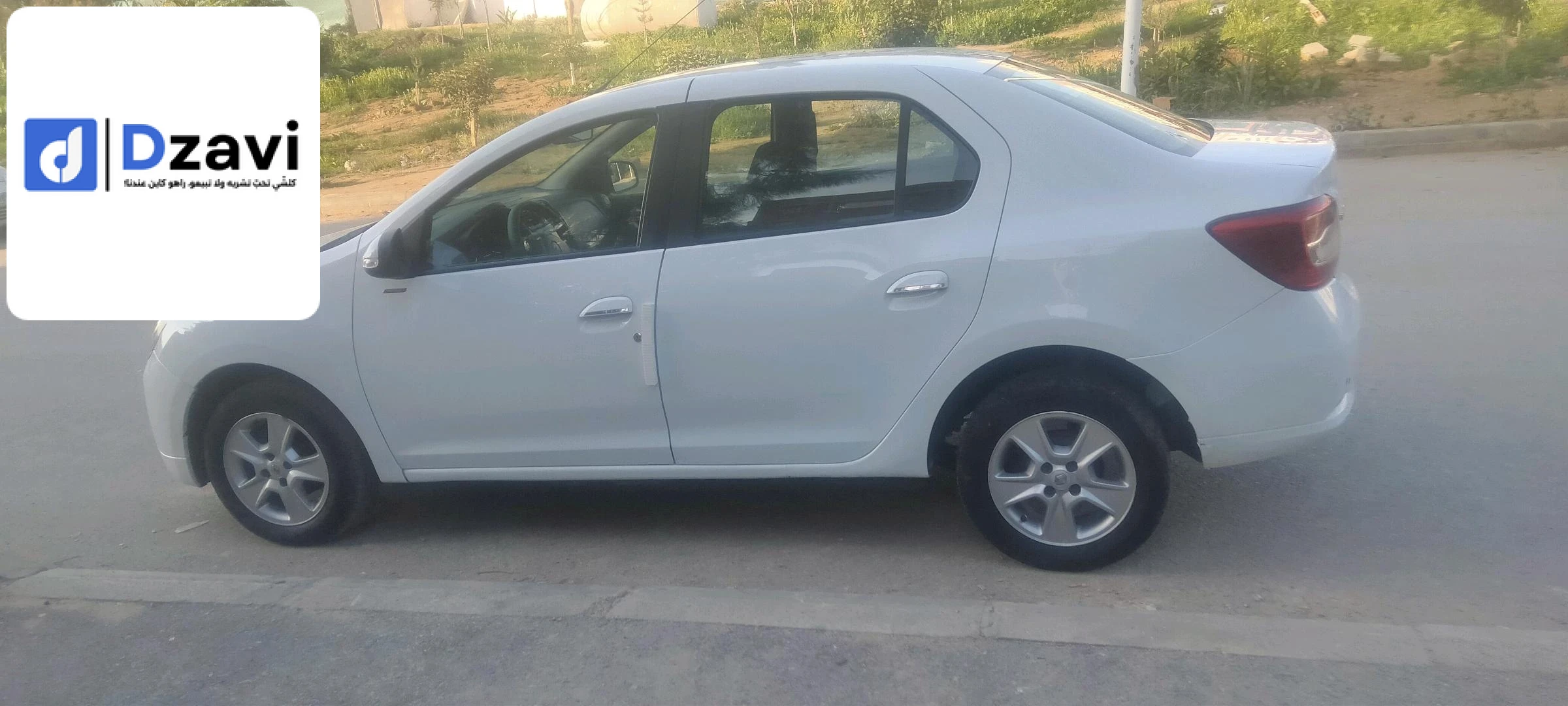 Voitures Renault à 16 ALGER
