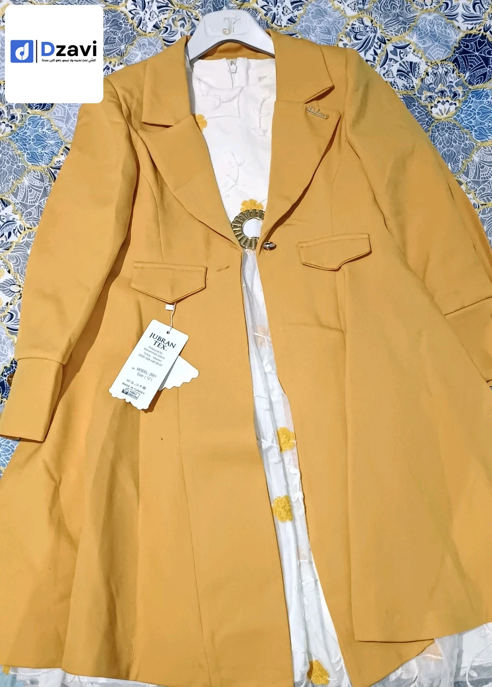 Petit lot Vêtements Enfant fille et garçon de la Turquie bonne qualité. _ des ensembles garçon multi âge . _ des robes pour filles. _ pantalon jean fille. _ chemise tommy garçons. _ des pulls khchan ou r9a9 garçon Et pas mal d'autres.