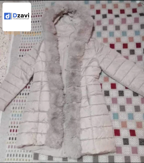 Manteaux, vestes et gilets à vendre à 25 CONSTANTINE