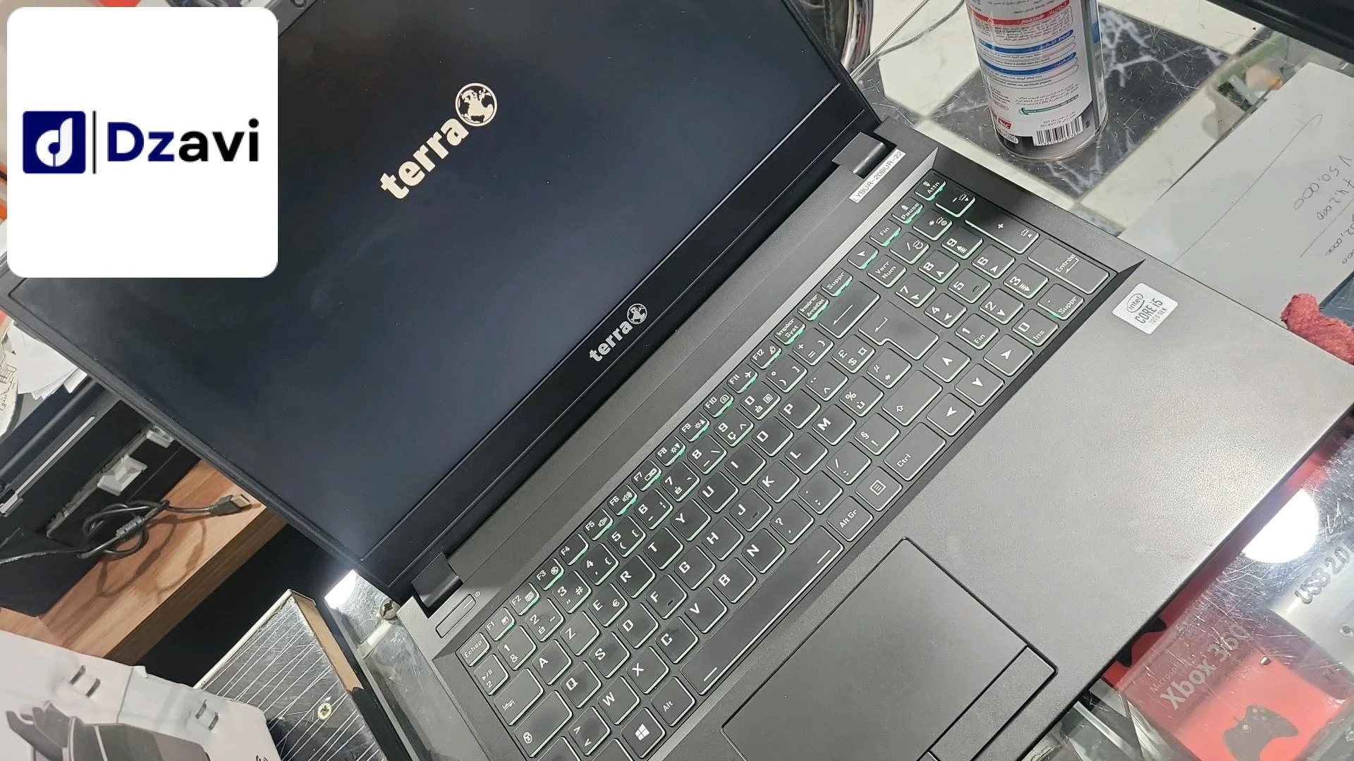 pc Asus jdid jamais utilisé sans boîte jamais chargée 100% de batterie c juste pour liquidation 