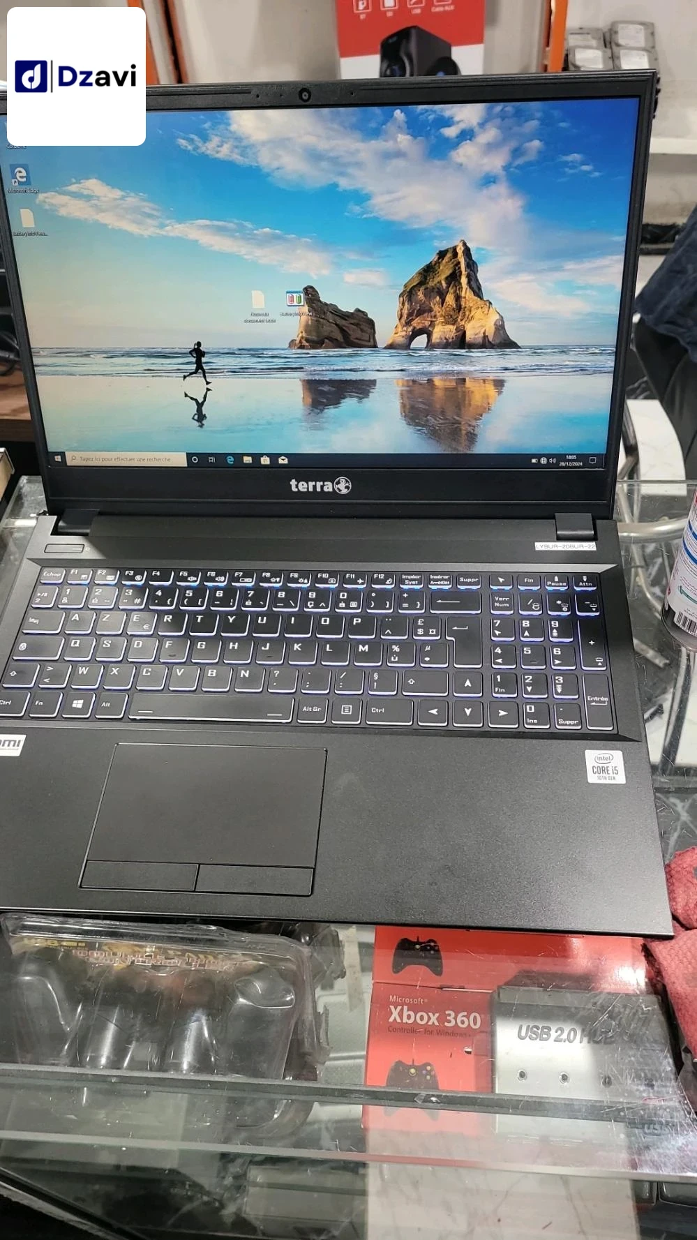i5 10ème génération 8gb ram 256ssd ecran 15 pouce clavier RGB