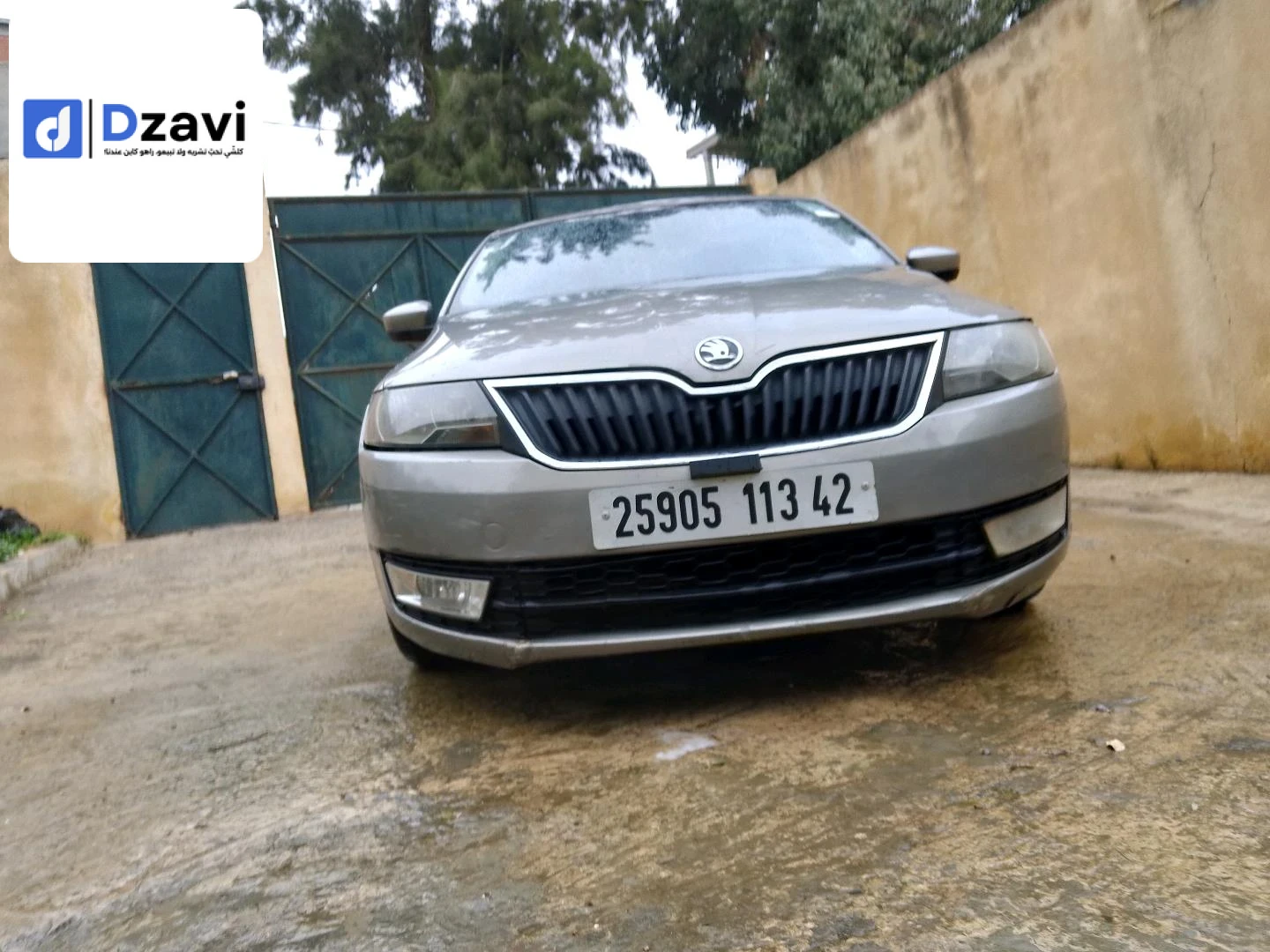 Voitures Skoda à 42 TIPAZA