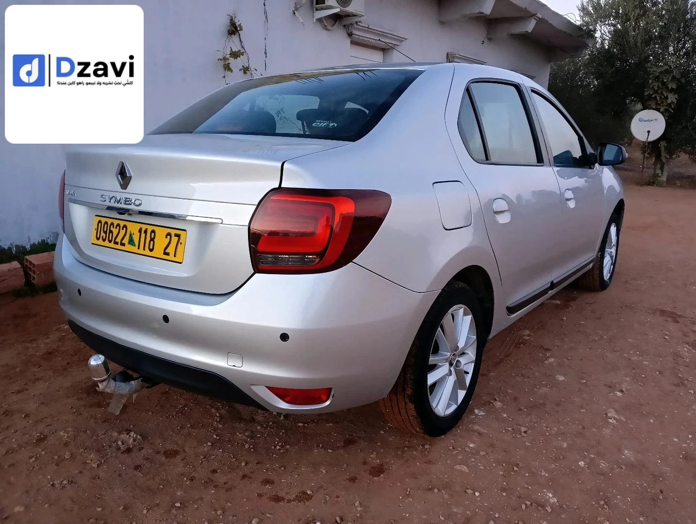 Voitures Renault à 27 MOSTAGANEM