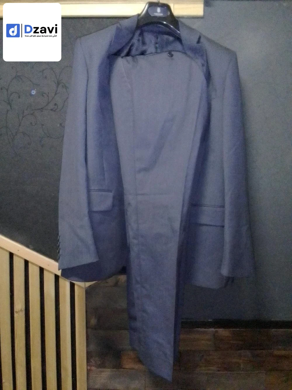 Costumes, manteaux et vestes à vendre à 16 ALGER