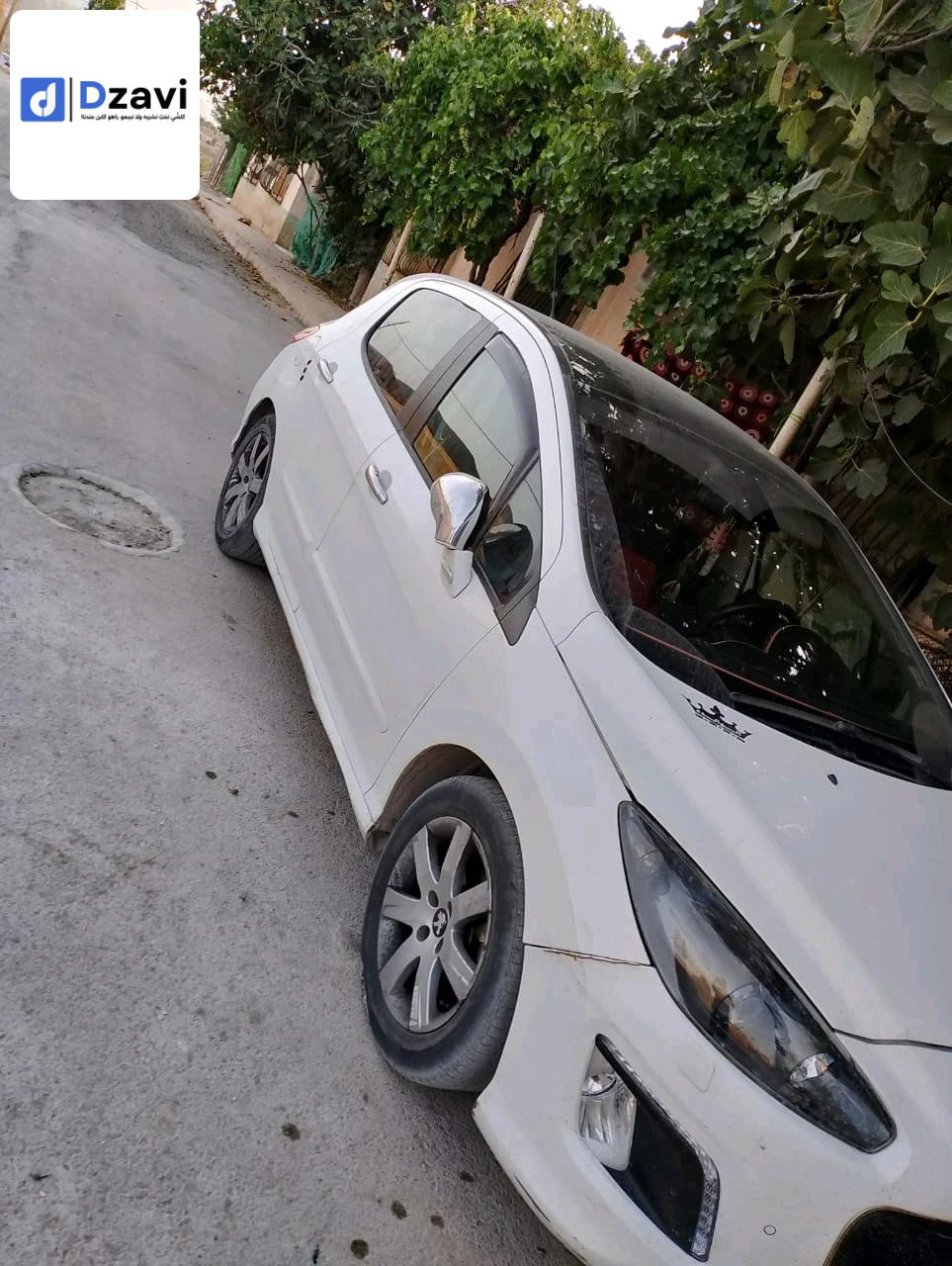 Voitures Peugeot à 5 BATNA
