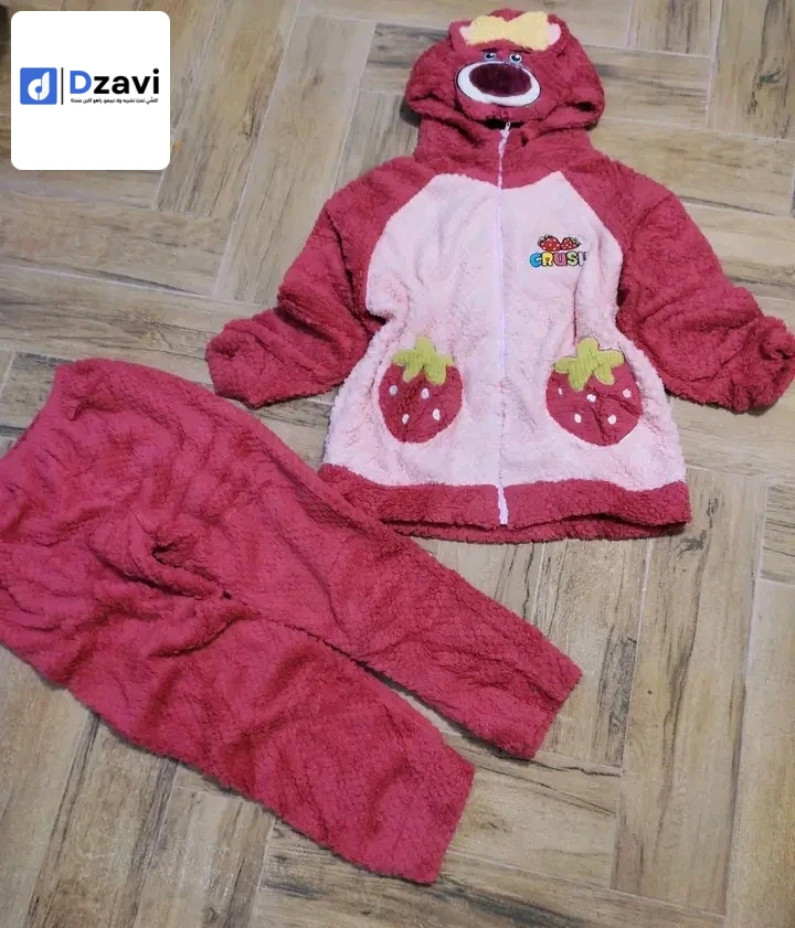 Vêtements de détente et vêtements de nuit à vendre à 25 CONSTANTINE