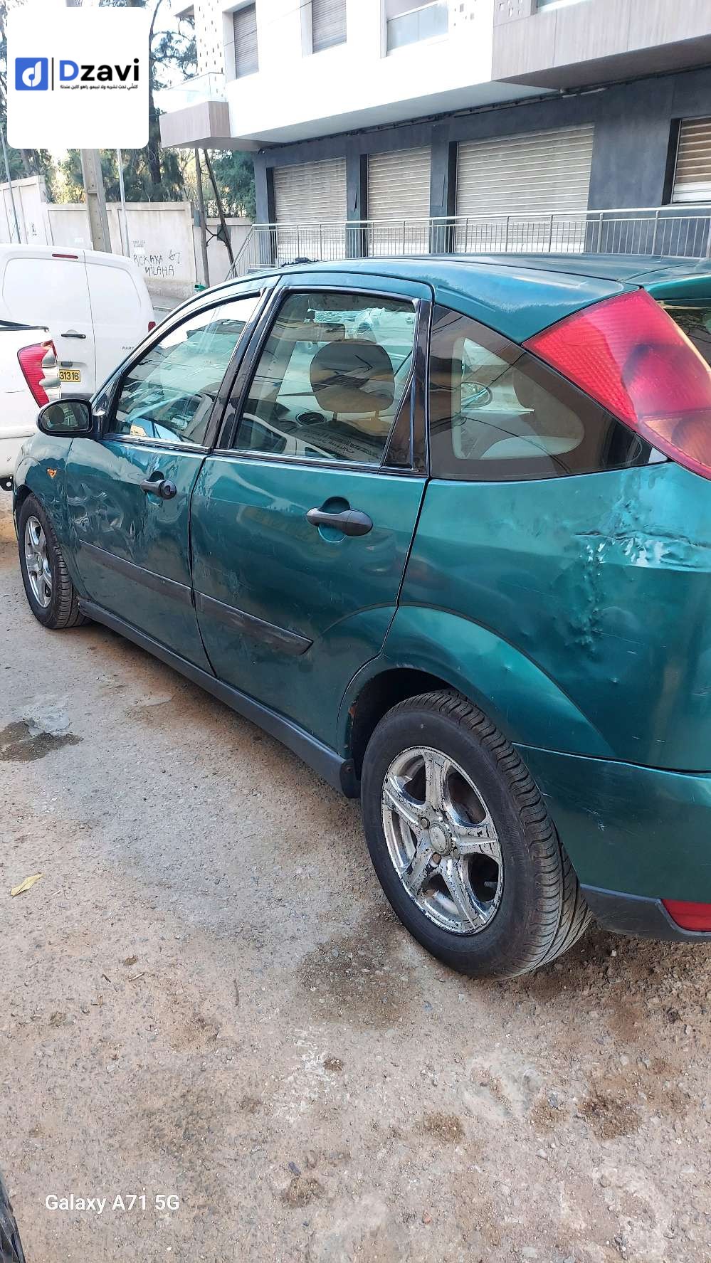 Voitures Ford à 16 ALGER