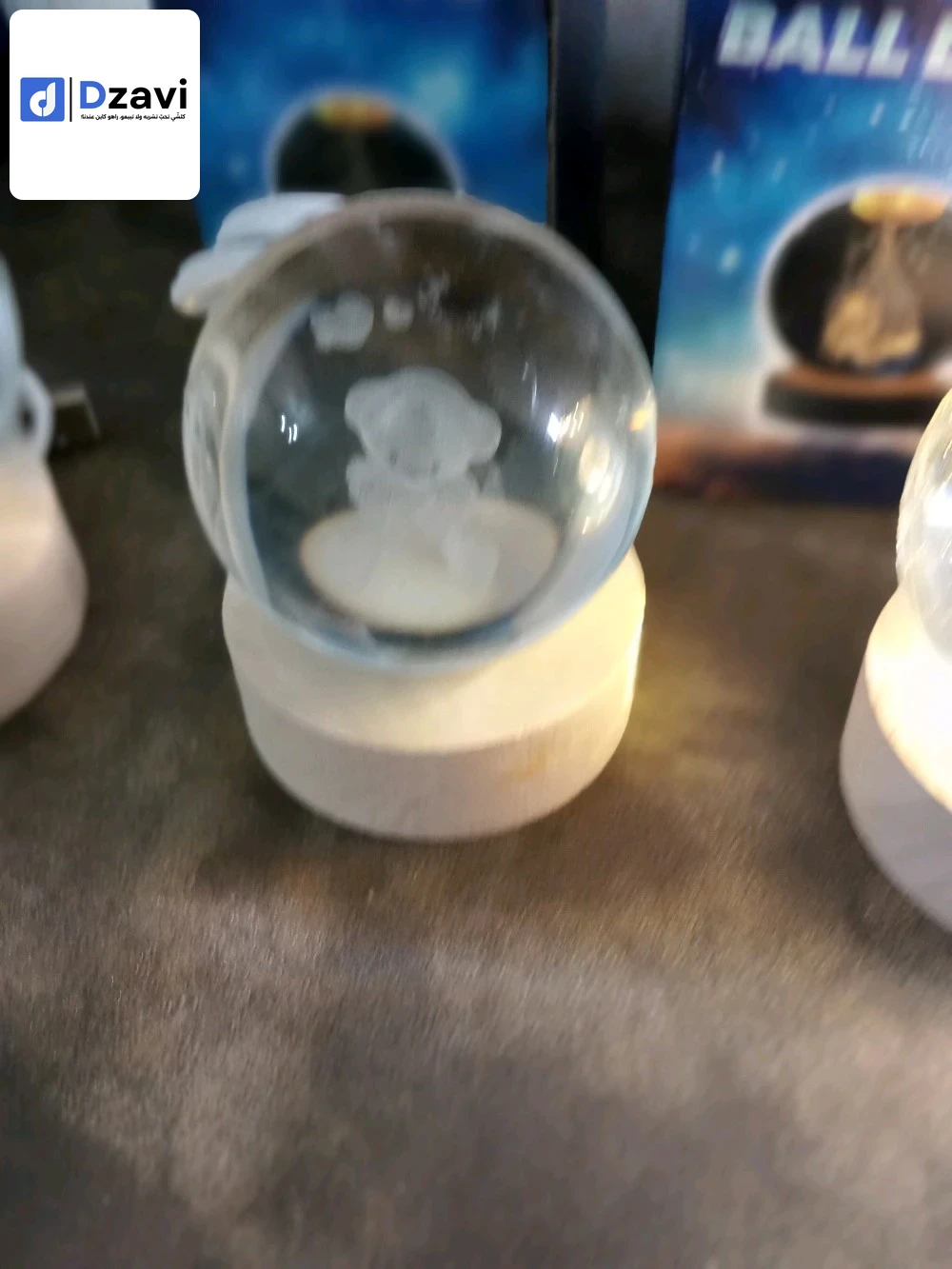 boule de cristal en forme planètes 3D avec base en bois pour décoration ou lampe de nuit plusieurs dimensions disponibles