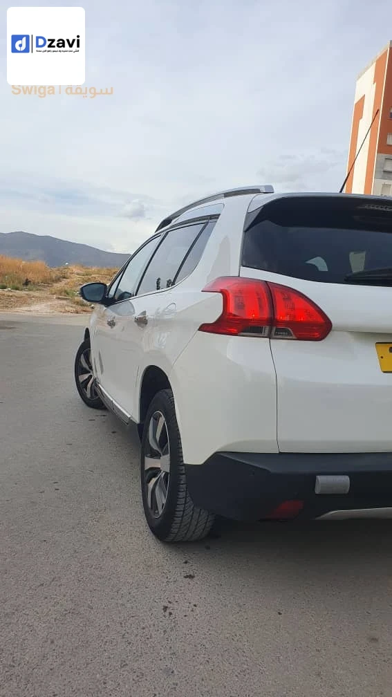 Voitures Peugeot à 5 BATNA