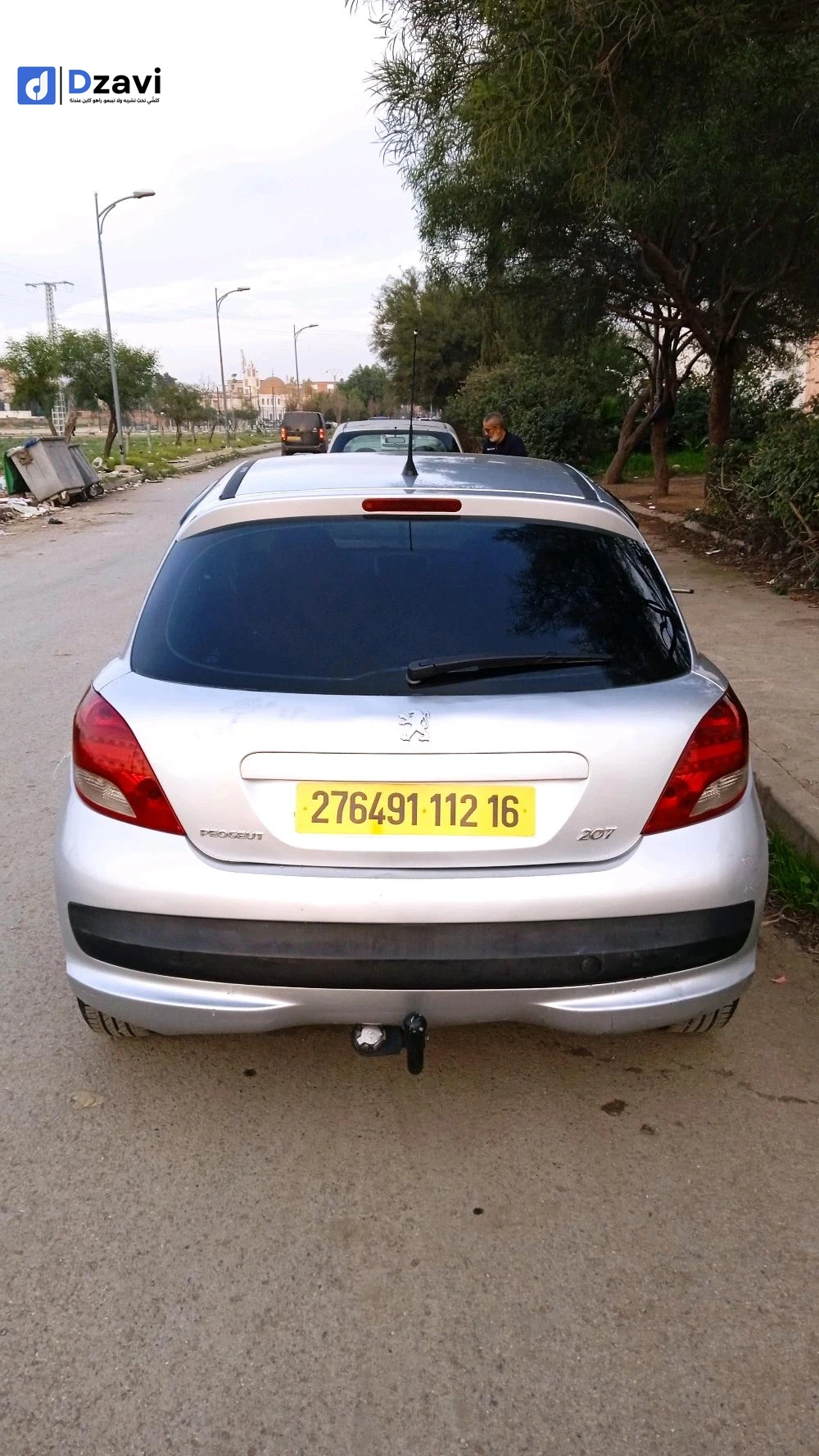 Voitures Peugeot à 16 ALGER