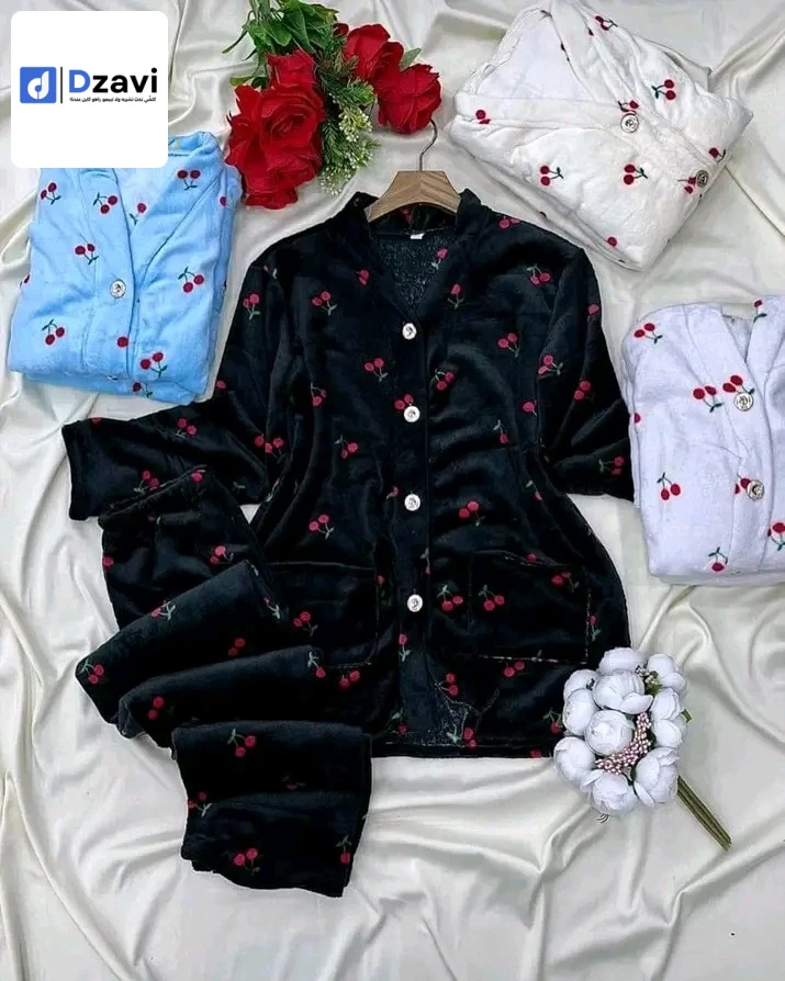 Vêtements de détente et vêtements de nuit à vendre à 10 BOUIRA