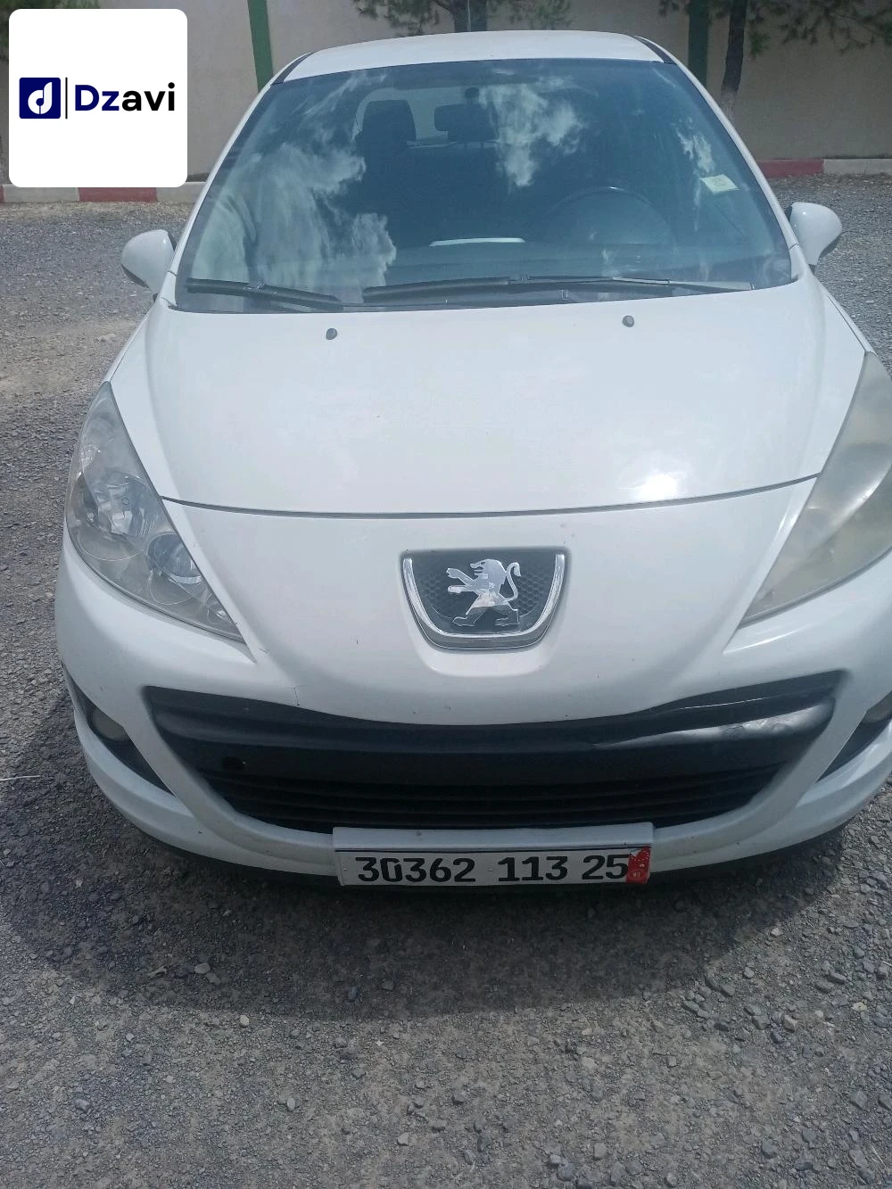 Peugeot À vendre à 40 KHENCHELA