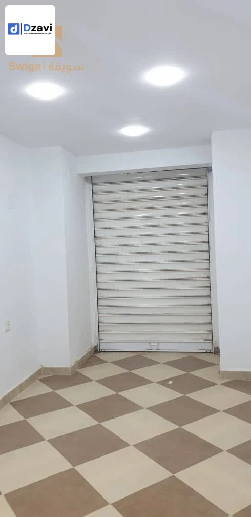 Magasins À vendre à 31 ORAN superficie 70 m2